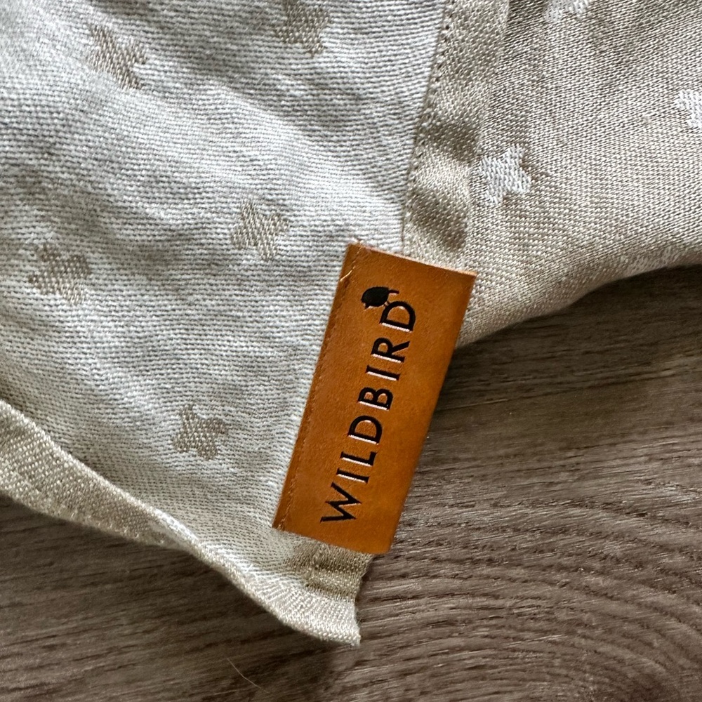 WildBird Ring Sling – Beige Linen with White Star Pattern